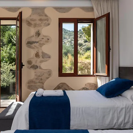 La Casa Del Pantano Bed & Breakfast *