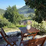 La Casa Del Pantano Couette-café