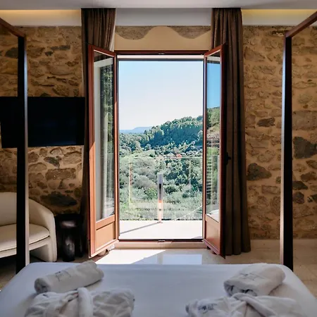 Bed & Breakfast Young Denia 4*