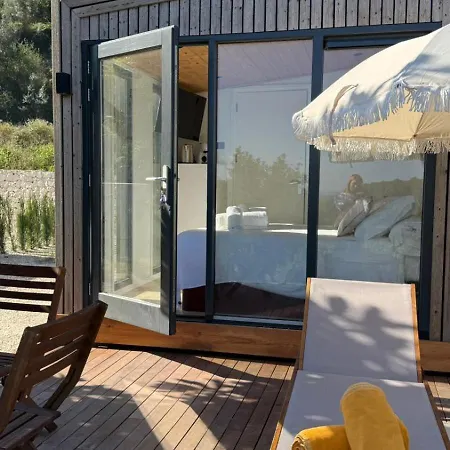 Young Denia Bed & Breakfast Campell