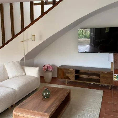 Bed & Breakfast Young Denia 4*